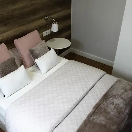 Triana Castilla Apartment *